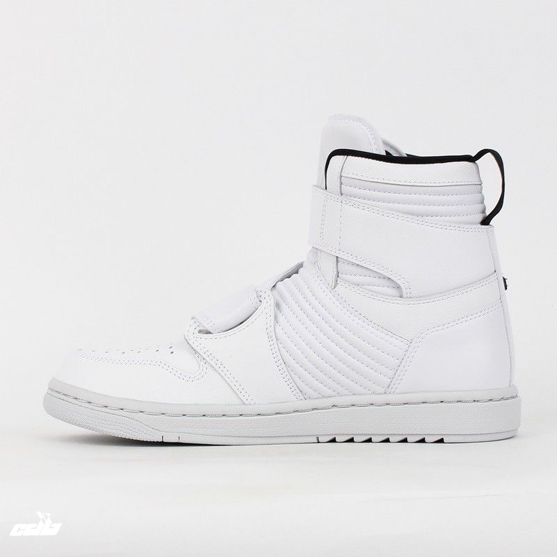 Achat / Vente Air Jordan 1 Moto Blanc (at3146-100) Chaussure de Basket ...