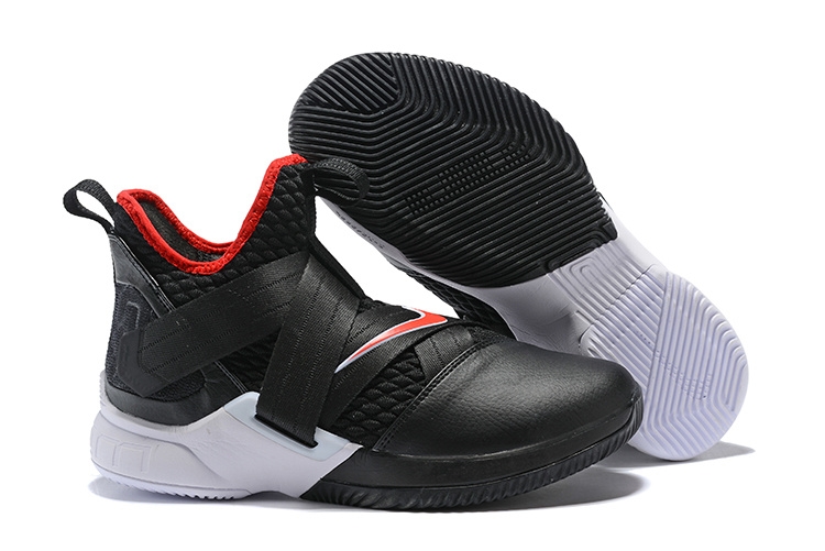 lebron soldier 12 black and white